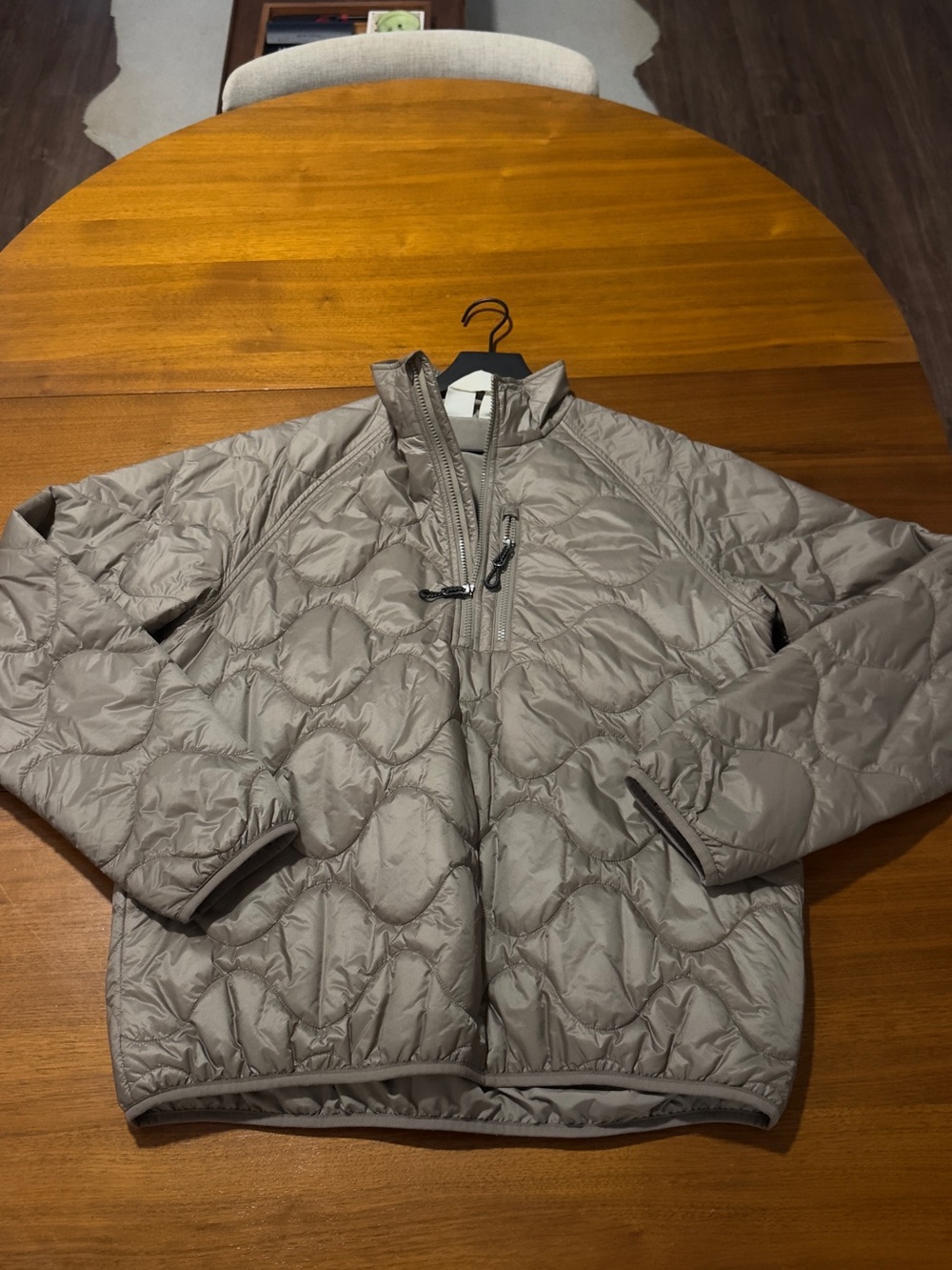 Arket Men's Quilted Onion Stitch Quarter Zip Puffer Jacket